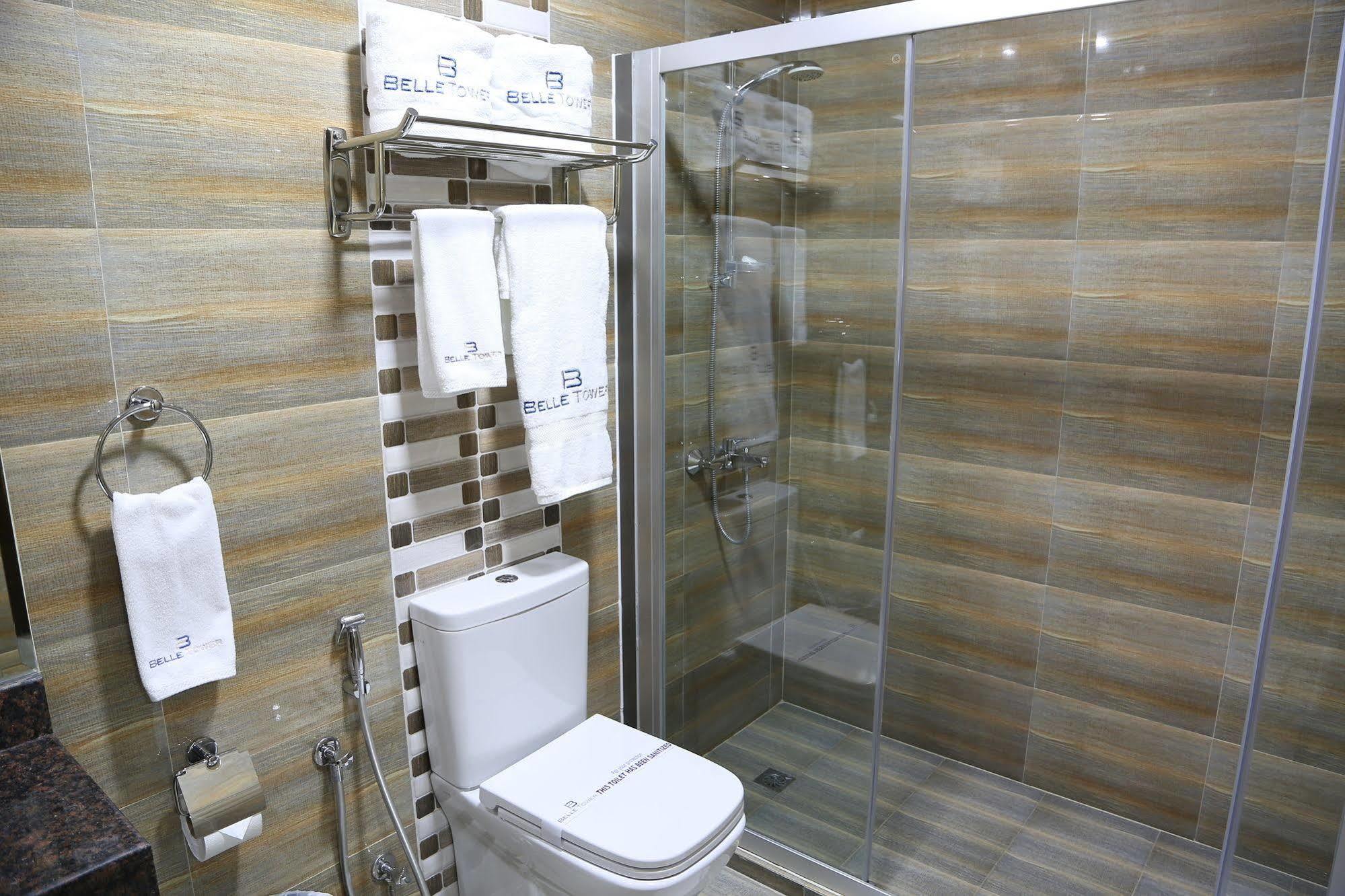 Belle Tower Luxury Apartments Манама Екстер'єр фото